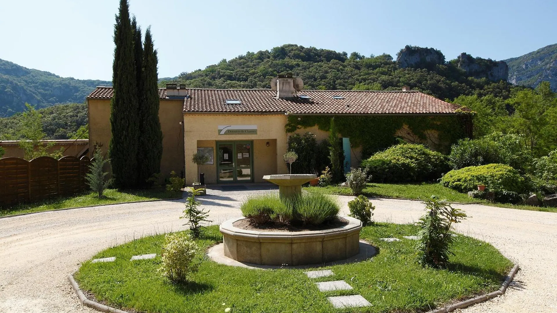 Vacanceole - Le Domaine De Chames - Pont D'Arc Vallon-Pont-dʼArc Aparthotel