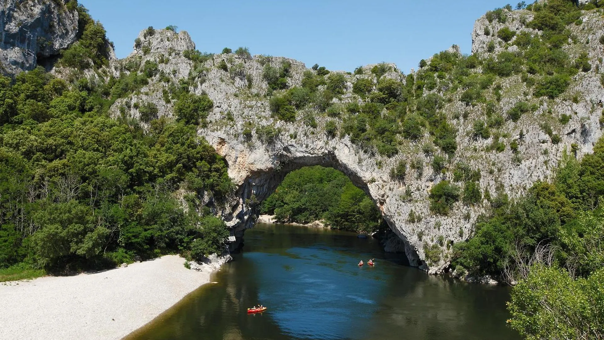 Vacanceole - Le Domaine De Chames - Pont D'Arc Vallon-Pont-dʼArc 2*,  Frankreich