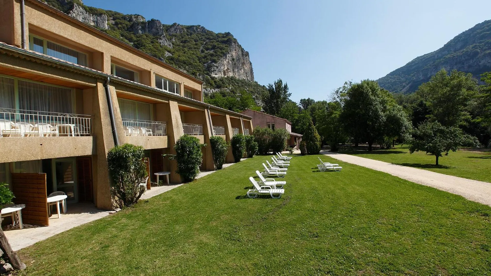 Vacanceole - Le Domaine De Chames - Pont D'Arc Vallon-Pont-dʼArc 2*,